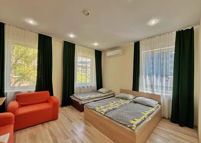 Fry House Hostel - 15min to Dworzec Zachodni, 5min to Klub Progresja Warszawa